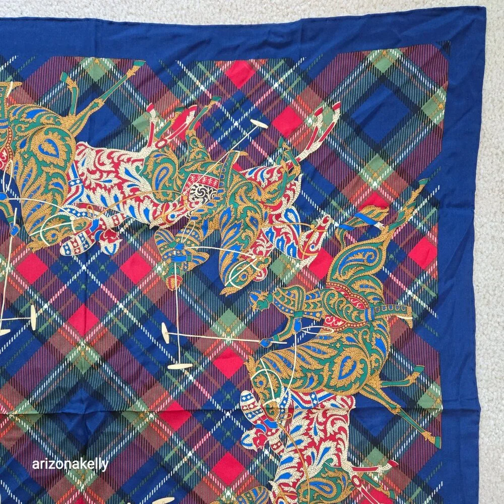 Carlisle large silk